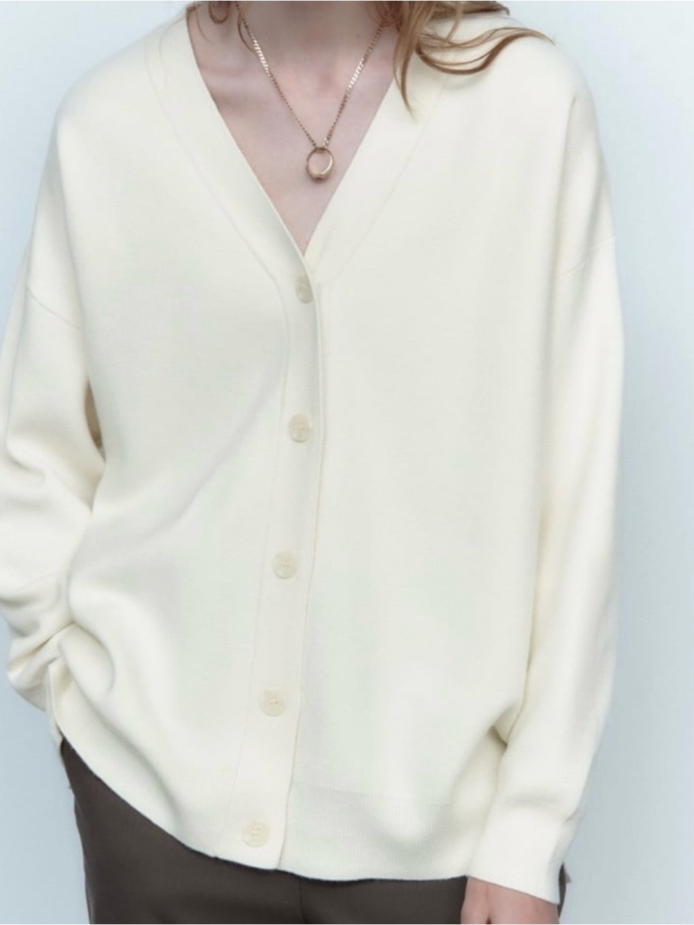 Zara V-Neck Oversized Cardigan Size Small Cream